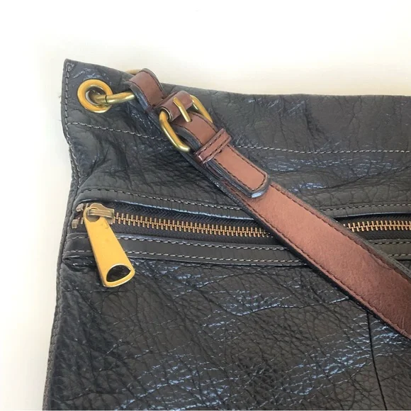 Fossil Black Leather Bag with Gold Logo - Picture 7 of 10